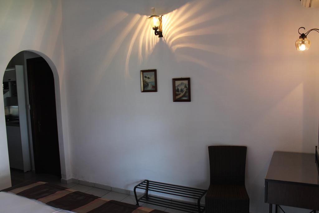 Villa Frideriki 圣帕拉斯凯维 外观 照片